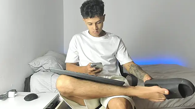 _Alex_Colton Obrolan Langsung XXX