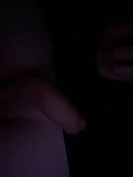 XXX chat uživo modela VelwetNoir