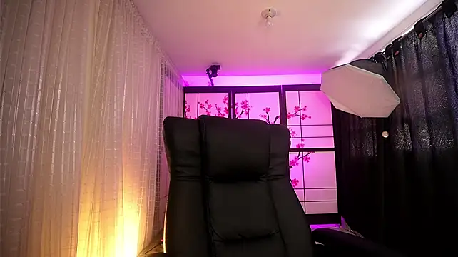 tu_julieta_ghのライブXXXチャット