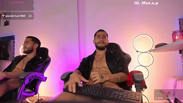 maxpower830 Live XXX-Chat