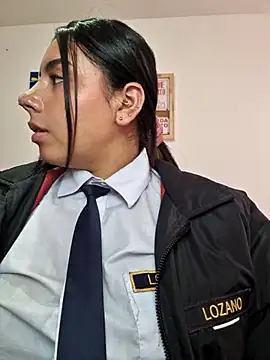 Angela__05 élő XXX-chatje