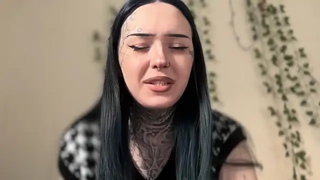 Raven_Armor's Live XXX Chat