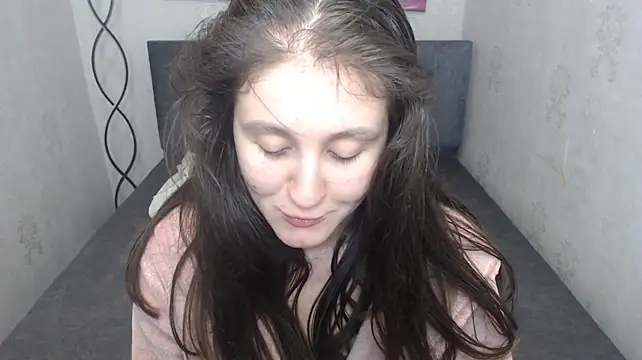 Chat XXX ao vivo de Holliy_Cooper