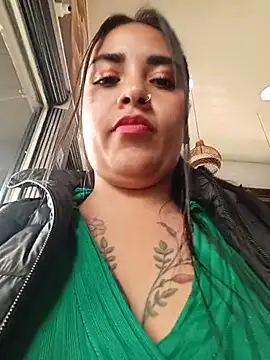 MAYE__13's Live XXX Chat