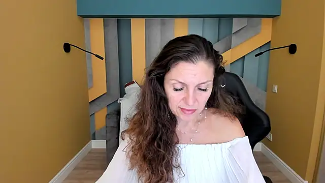 EllaLong Chat XXX live