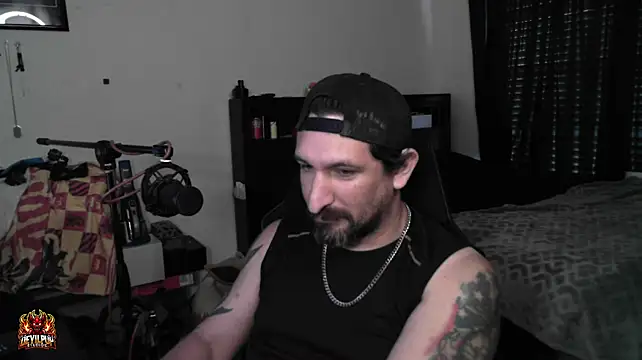 DevilPup75_: απευθείας συνομιλία ΧΧΧ