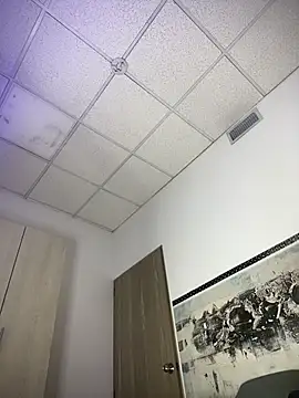 IAmNobodyXXX XXX чат на живо