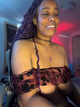 LUNA4pussy's Live XXX Chat