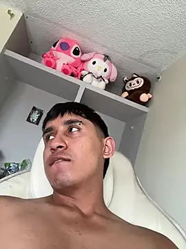 عرض كام Thayler_jones