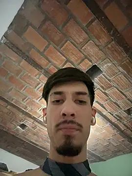 XXX chat uživo modela ElBratid