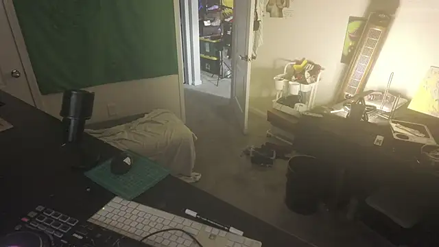 Triggerhappycj100 Live XXX-Chat