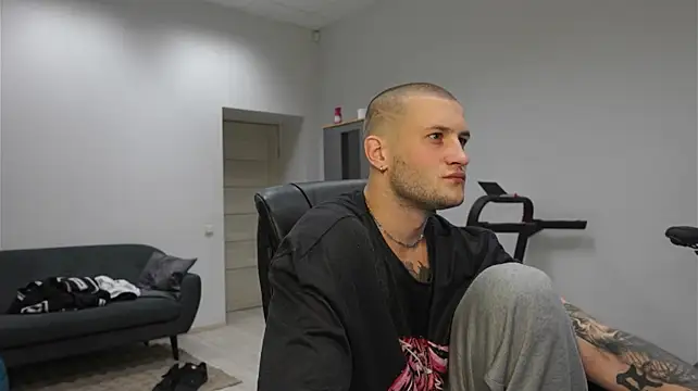 XXX chat uživo modela Igor_Wilde