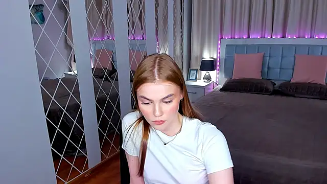 MargoLion Adlı Modelin Canlı XXX Sohbeti