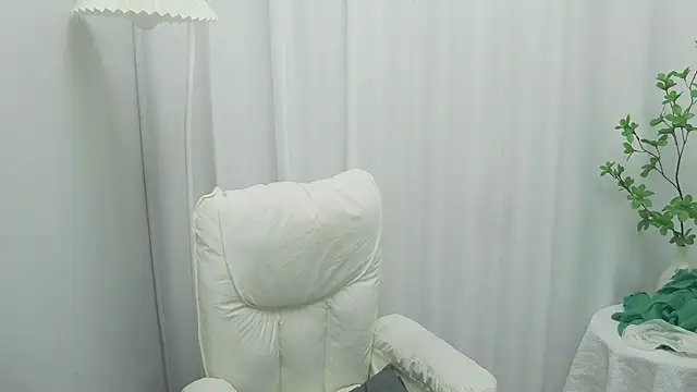 yuner88 Adlı Modelin Canlı XXX Sohbeti