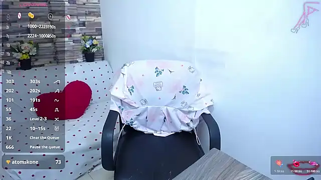 miaboobss' Live XXX Chat
