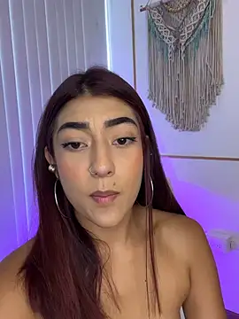 AriaStonne লাইভ XXX চ্যাট