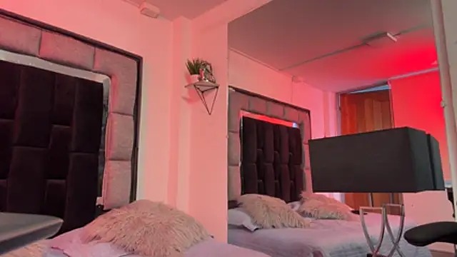 MR_MUSCLE Adlı Modelin Canlı XXX Sohbeti