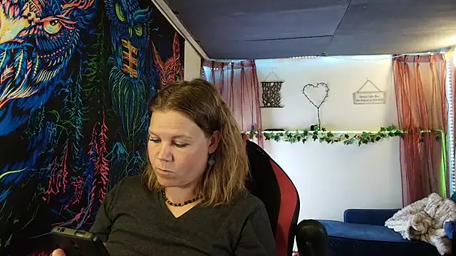 Chat +18 de CallMeMaria ao vivo
