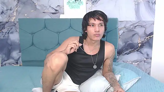 Chat XXX ao vivo de MaximilianRoth