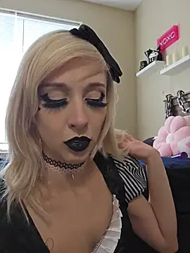 צ'אט XXX בשידור חי של AmethystFoxx