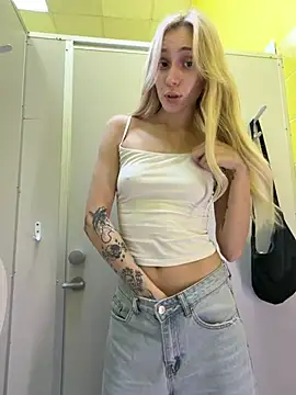 Pink_Kiss' Live XXX Chat