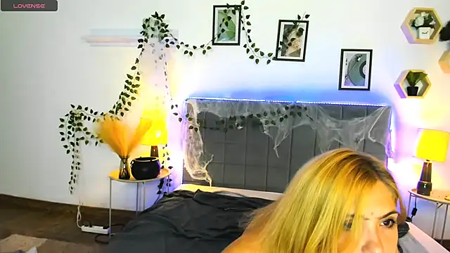 DellaRows – Live XXX-chat