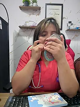 XXX chat uživo modela Melany-1