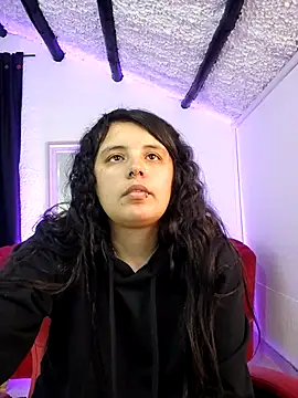 nathaly_low1's Live XXX Chat
