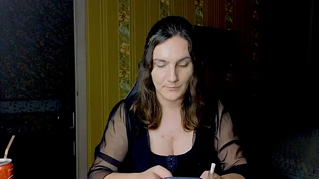 WiFi_Wifeyn Live XXX chat
