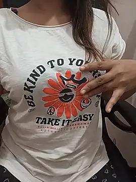 Živý XXX chat Tanha18