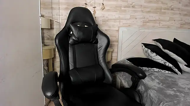 XXX chat uživo modela Jake_Noir