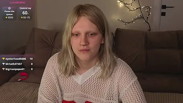 Lilly_Jhonass Chat XXX live