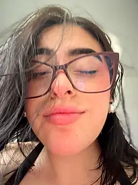 Wkatte লাইভ XXX চ্যাট
