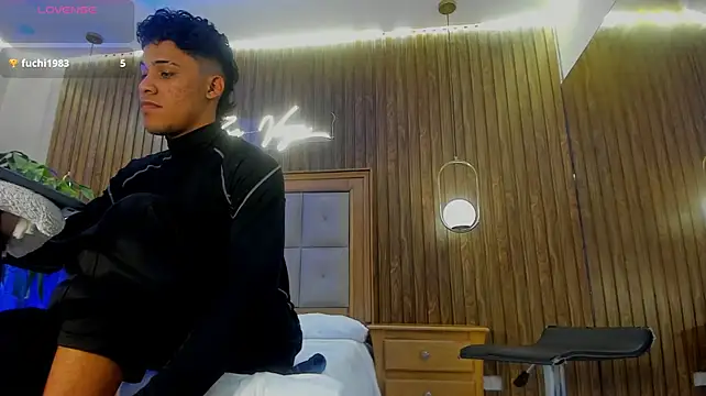 Colby_driscoll Adlı Modelin Canlı XXX Sohbeti