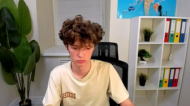 Živý XXX chat LukeSweet