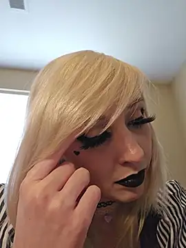 AmethystFoxx Chat XXX live