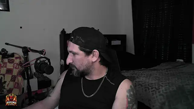 DevilPup75_'s Live XXX Chat