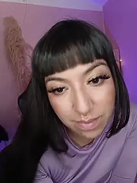 دردشة Emily_Roussee الجنسية المباشرة