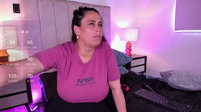 دردشة MarthinaBaker الجنسية المباشرة