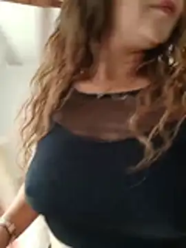 tata_sanz_ Adlı Modelin Canlı XXX Sohbeti