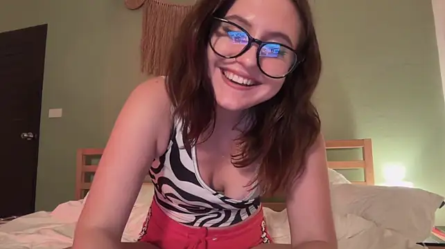 _mvrka_ Chat XXX live