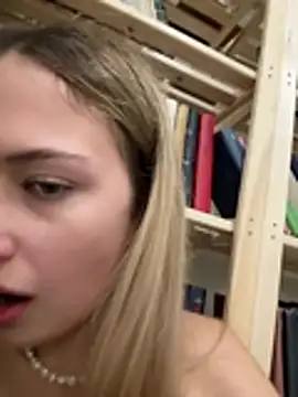 blonde_exen Live XXX chat