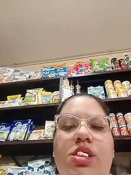 צ'אט XXX בשידור חי של BethaXXX