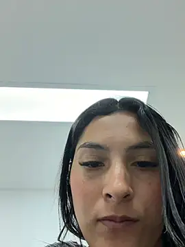 Cami_Leon2's Live XXX Chat