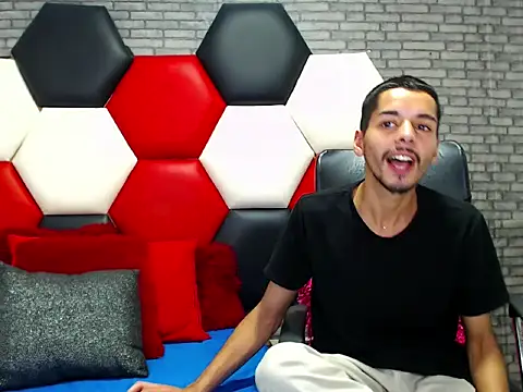 Thristan05 live XXX chat
