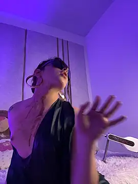 XXX chat uživo modela oushu