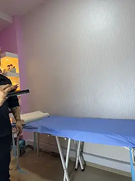 Nails_Lucia élő XXX-chatje