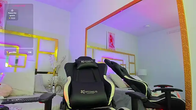 AnisiaFarina Chat XXX in diretta
