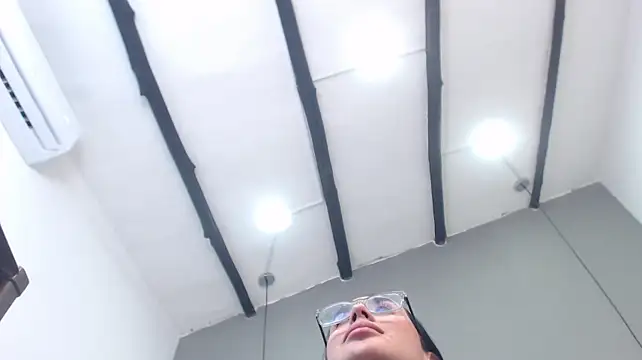 MartinaaFit's Live XXX Chat