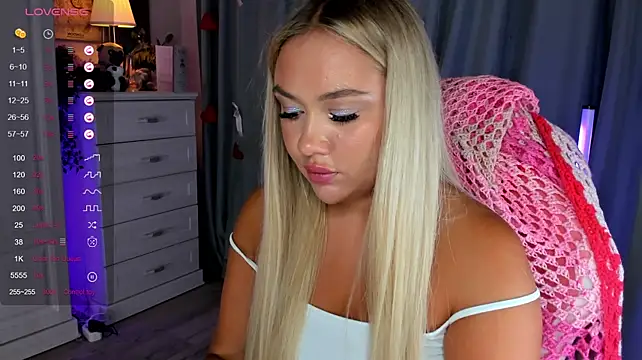 Živý XXX chat _Loneve__